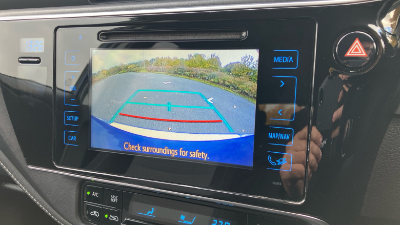 Toyota Auris 1.8 Hybrid Design TSS 5dr CVT [Nav] Hybrid Hatchback